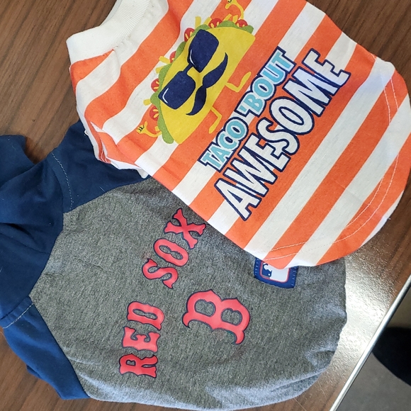 Other - (Bundle other dog clothing and SAVE) 2 Small dog tops